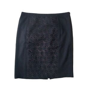 Ann Taylor Black Cut Out Chevron Pattern Wool Blend Above Knee Career Wear Skirt